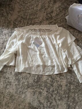 Missguided Cream Off-Shoulder Ruffle Sleeve Blouse